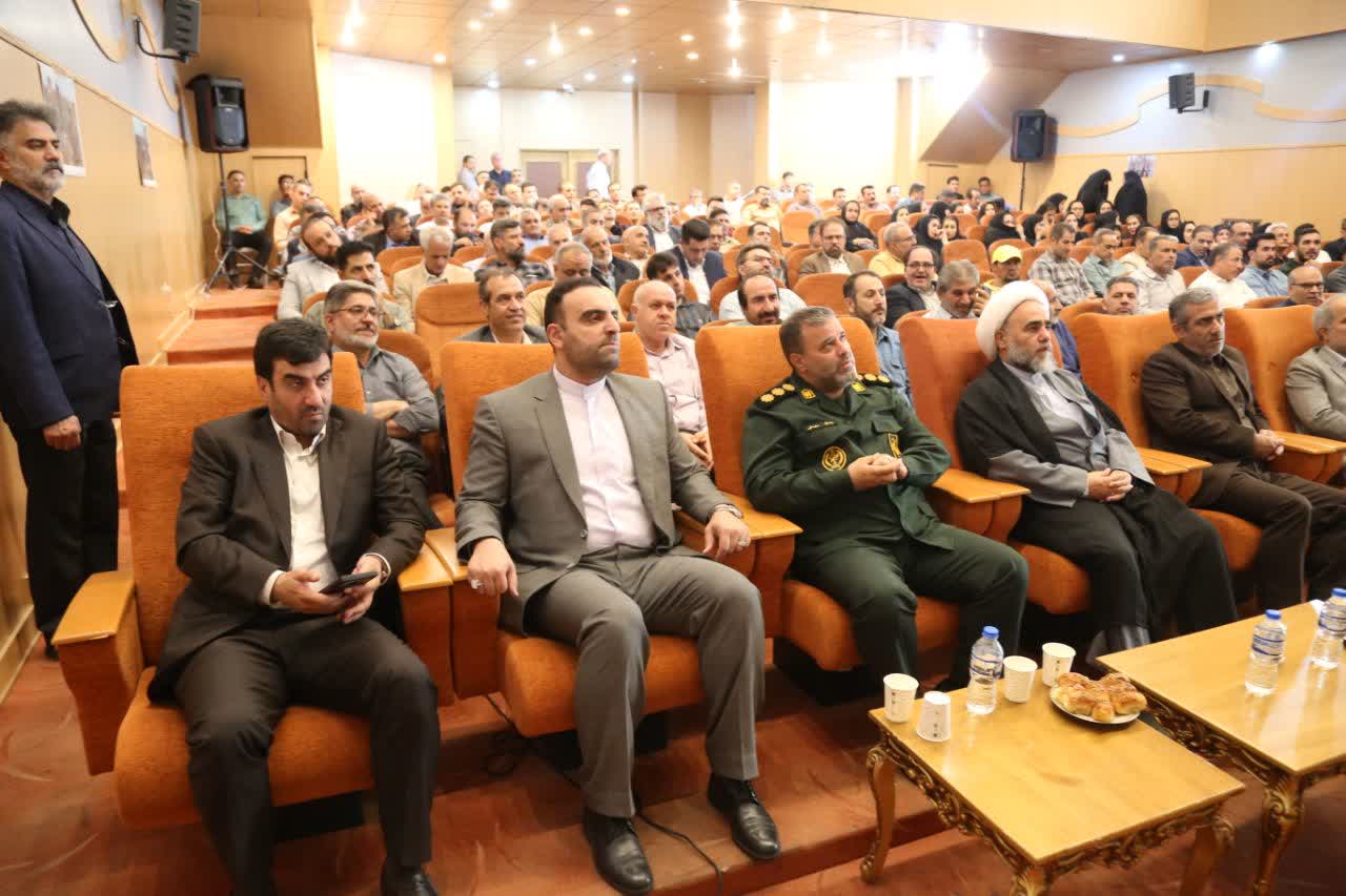 برگزاری ویژه برنامه ی هفته ی دفاع مقدس در شهرداری اسلامشهر