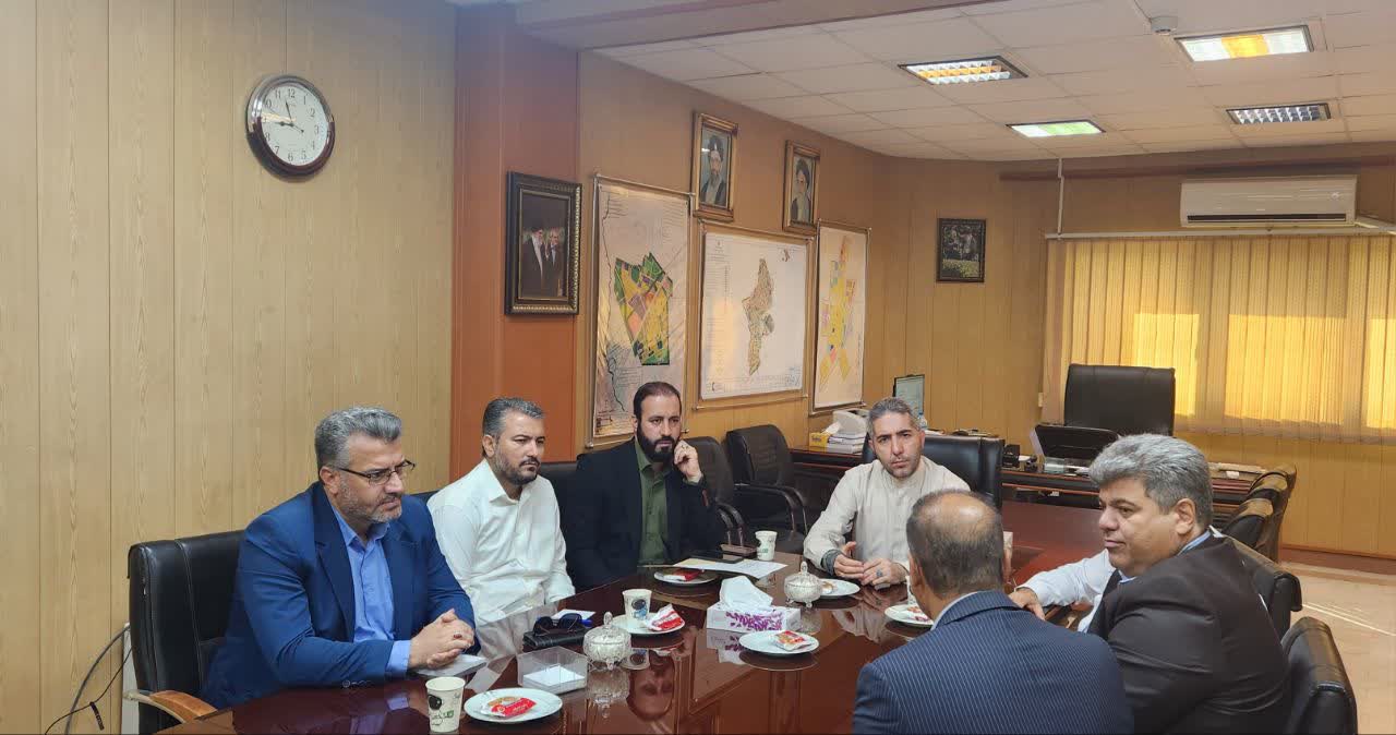 برگزاری جلسه بررسی اجرایی بازگشایی خیابان باغ فیض اسلامشهر