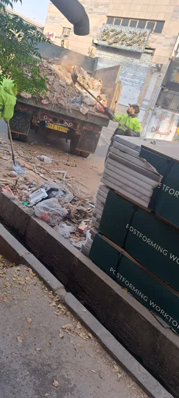 اجرای طرح ویژه جمع‌آوری نخاله‌ و پسماندهای صنعتی از سطح منطقه چهار