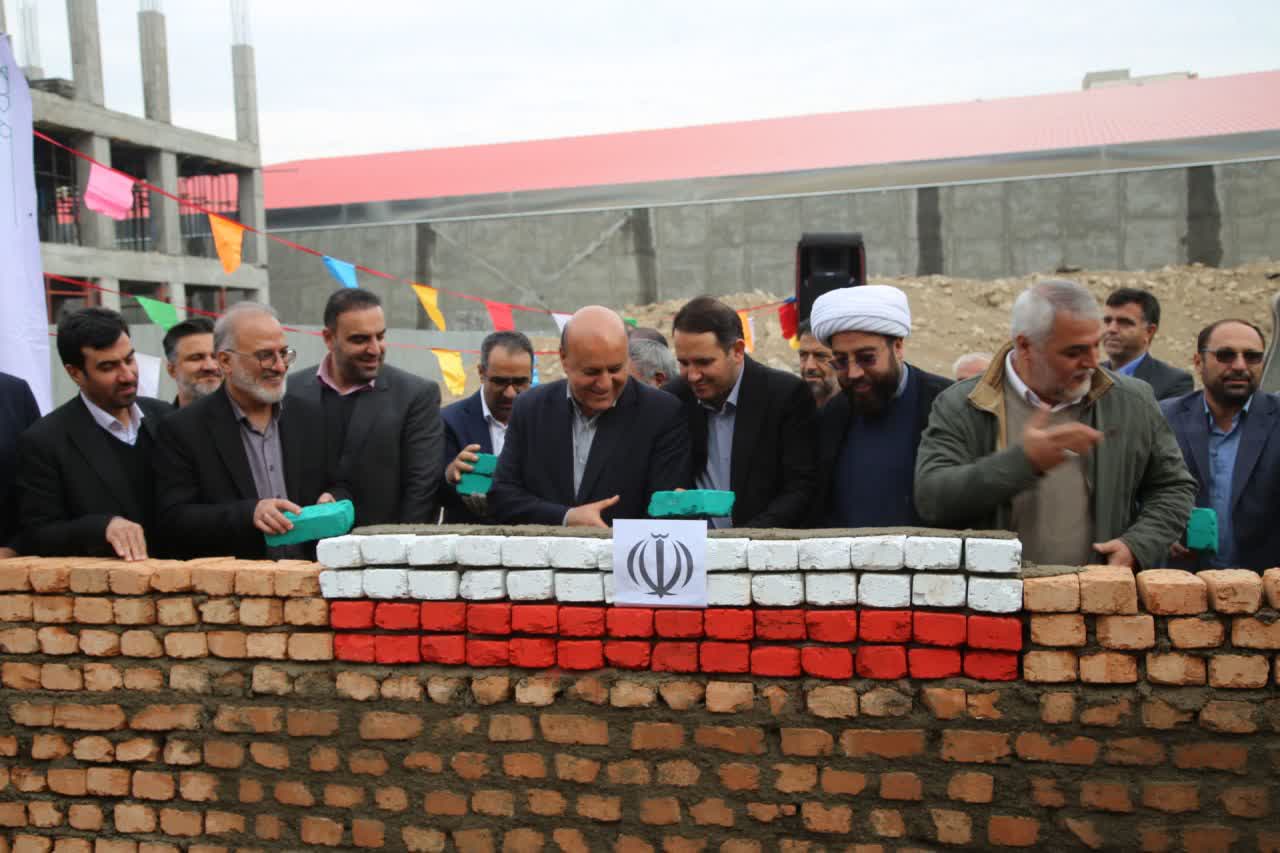 شهرداری اسلامشهر در مسیر توسعه آموزشی؛ آیین خشت گذاری ساخت سه مدرسه جدید آغاز شد.