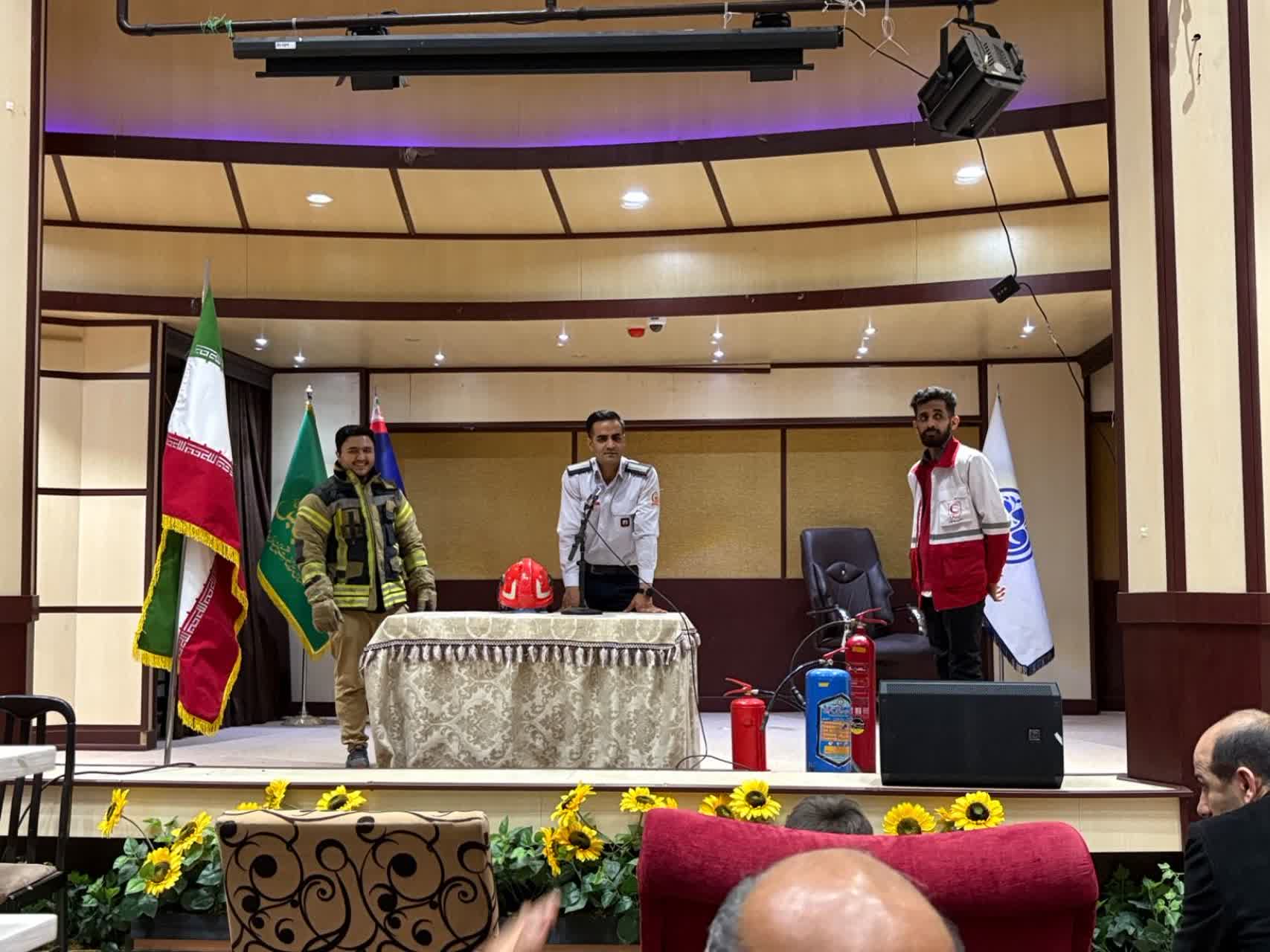 برگزاری کلاس شناخت و استفاده از خاموش کننده های دستی
