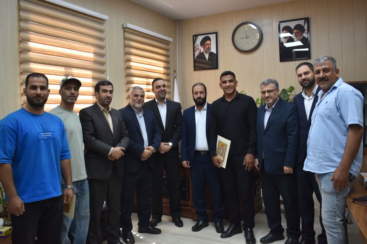 تجلیل از قهرمانان اسلامشهری توسط شورا و شهرداری اسلامشهر