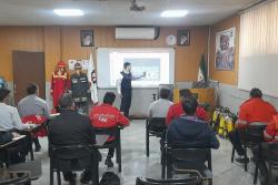 برگزاری کلاس تئوری و عملی مواد خطرناک در مرکز تخصصی آتش نشانی استان تهران واحد شهید بیضایی اسلامشهر