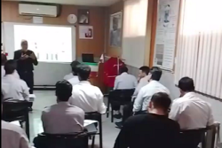 برگزاري دوره مقدماتي -تخصصي بدو خدمت" كف و كف سازي در آتش نشاني" در مركز تخصصي آتش نشاني استان تهران واحد شهيد بيضايي اسلامشهر