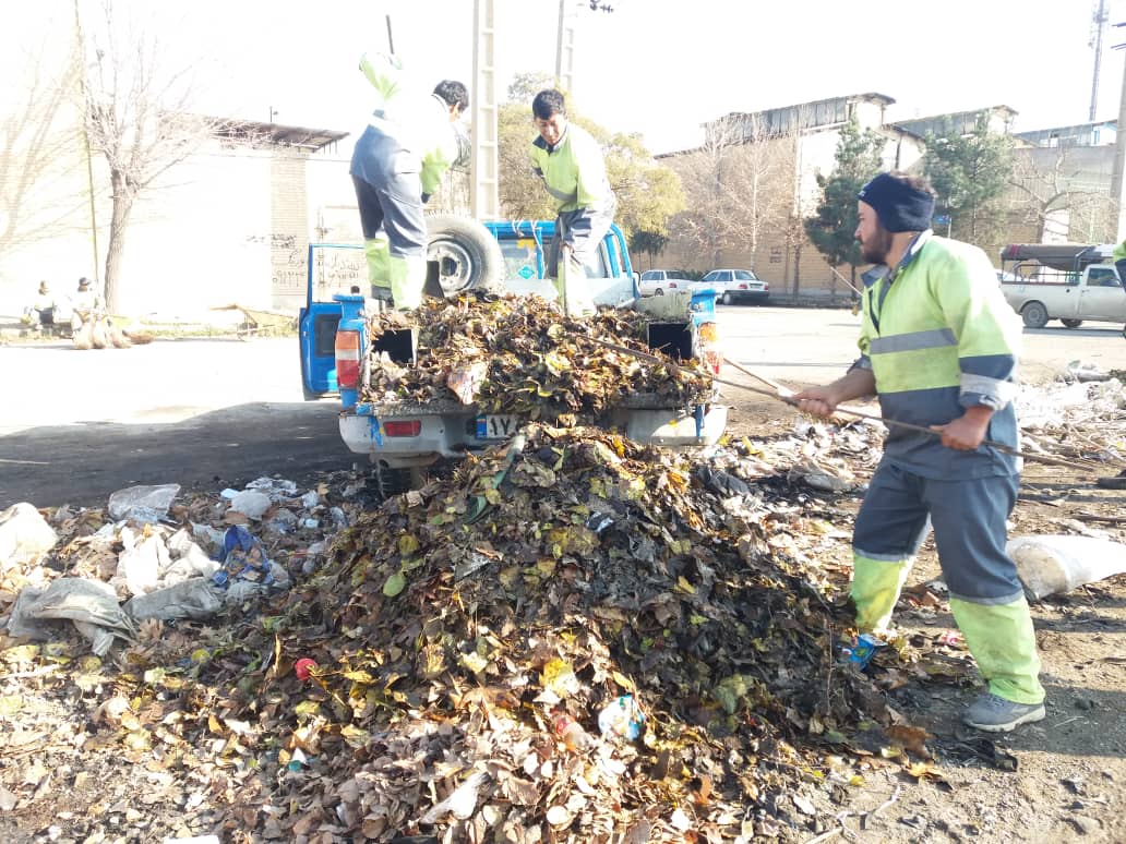 تنظیف و پاکسازی معابر سایت آهنکاران مجتمع صنفی خدماتی اسلامشهر