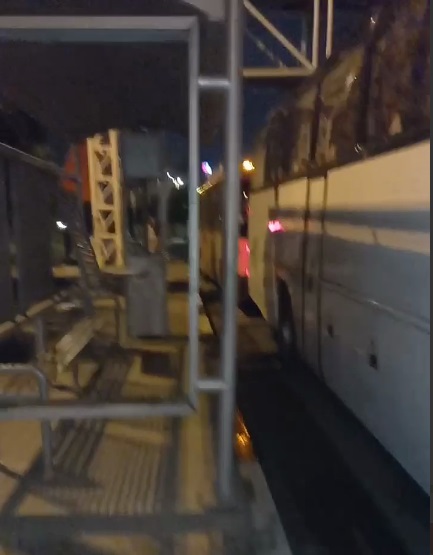 استفاده از اتوبوس برای سرقت تجهیزات شهری/سارقان دستگیر شدند