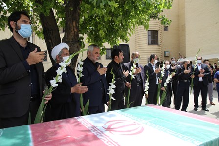 برگزاری مراسم تشییع پیکر دو شهید گمنام دفاع مقدس در شهرداری اسلامشهر