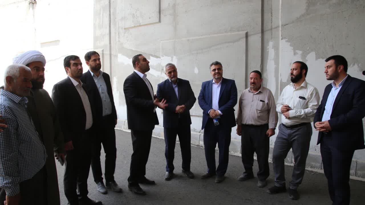 بازدید رئیس و اعضای شورای اسلامی شهر از پروژه کمربندی شمالی