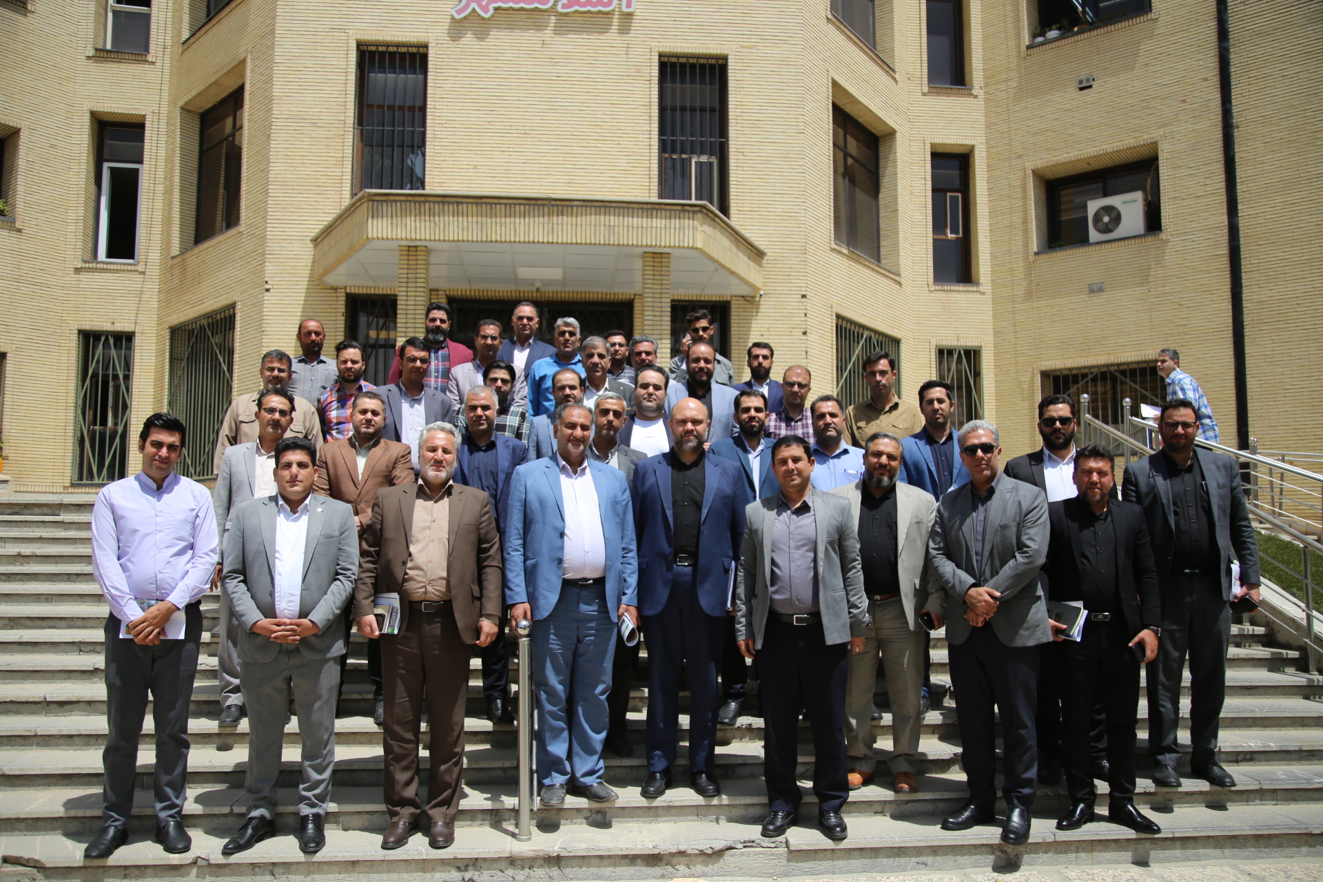 برگزاری نشست روابط عمومی های شهرداری های استان تهران در سالن همایش شهید آوینی شهرداری اسلامشهر