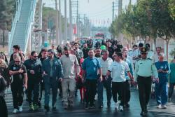 برگزاری همایش پیاده روی خانوادگی گرامیداشت هفته دفاع مقدس در اسلامشهر