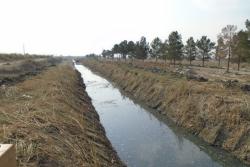 لایروبی انهار و کانالهای هدایت آب برای جلوگیری از بحران آبگرفتگی معابر