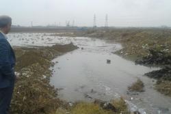 سرریز آبهای سطحی از سطح  مناطق اسلامشهر به شهرک امام حسین برای این منطقه ایجاد مشکل کرده است.