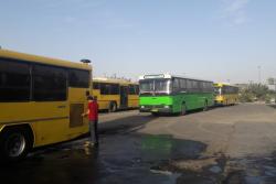 شستشوی اتوبوس های اعزامی به مرز مهران