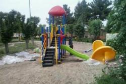 نصب لوازم بازی کودکان در پارک شقایق شهرک واوان